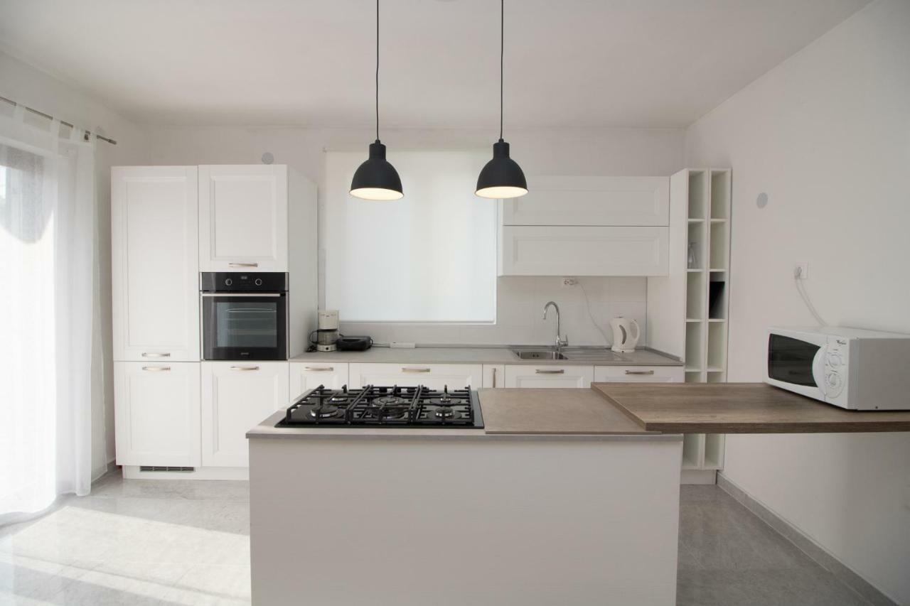 Apartment Beautiful Garden By Rent Istria Porec Luaran gambar